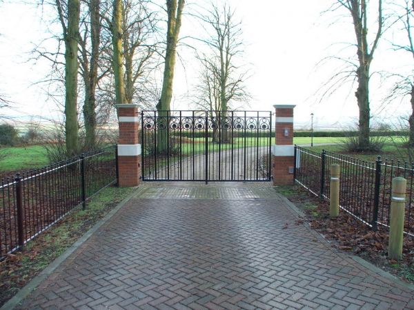 Michael Anthony Tring - WINGRAVE - Photo 4